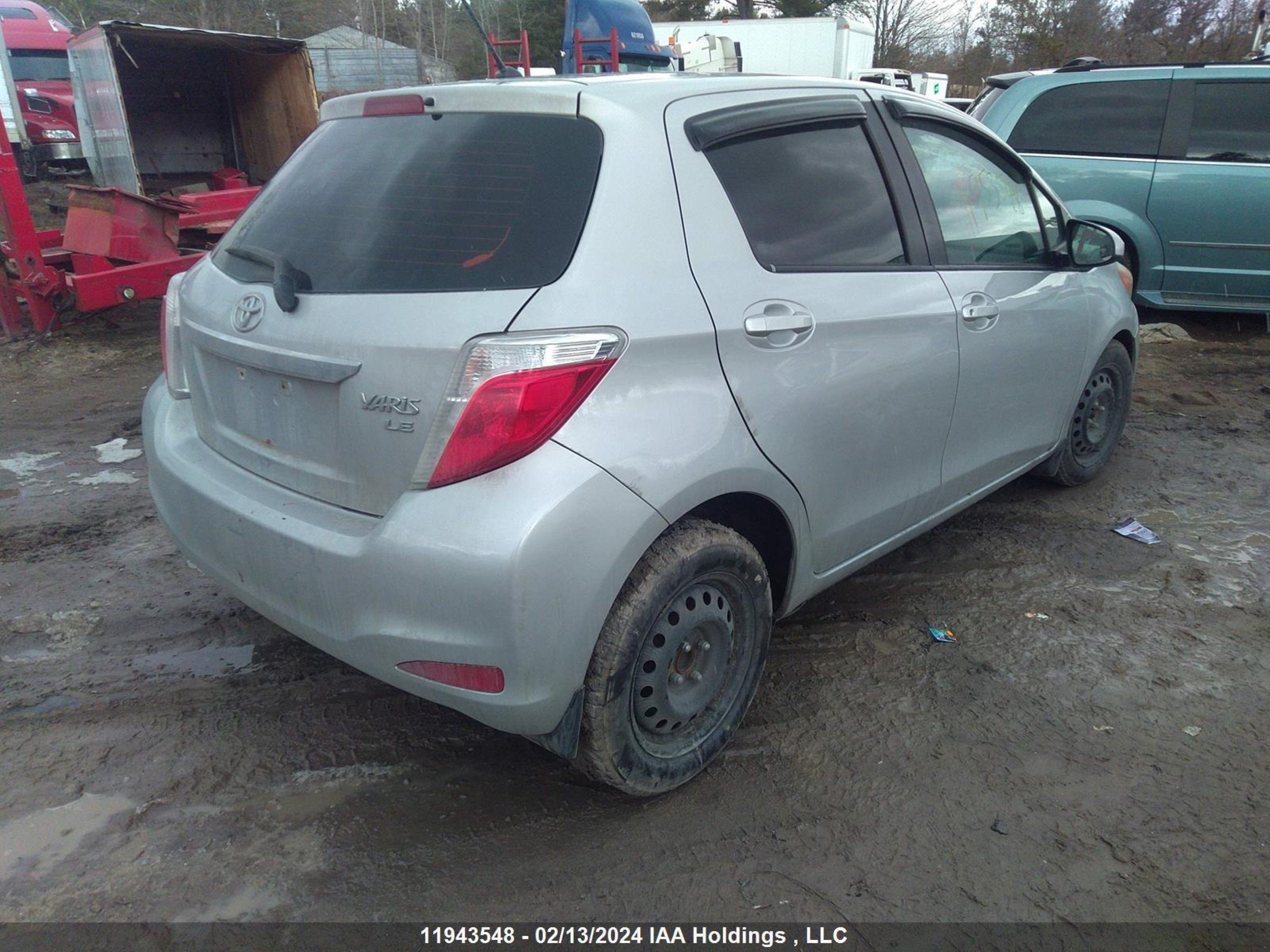 Photo 3 VIN: VNKKTUD36EA001383 - TOYOTA YARIS 