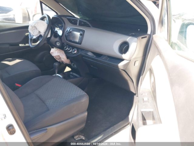 Photo 4 VIN: VNKKTUD37FA027511 - TOYOTA YARIS 