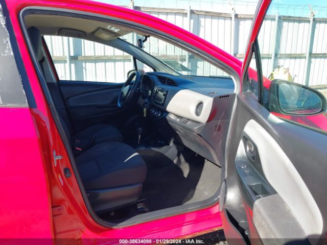 Photo 4 VIN: VNKKTUD37FA040906 - TOYOTA YARIS 