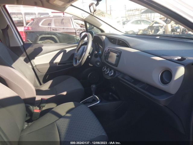 Photo 4 VIN: VNKKTUD38FA026237 - TOYOTA YARIS 