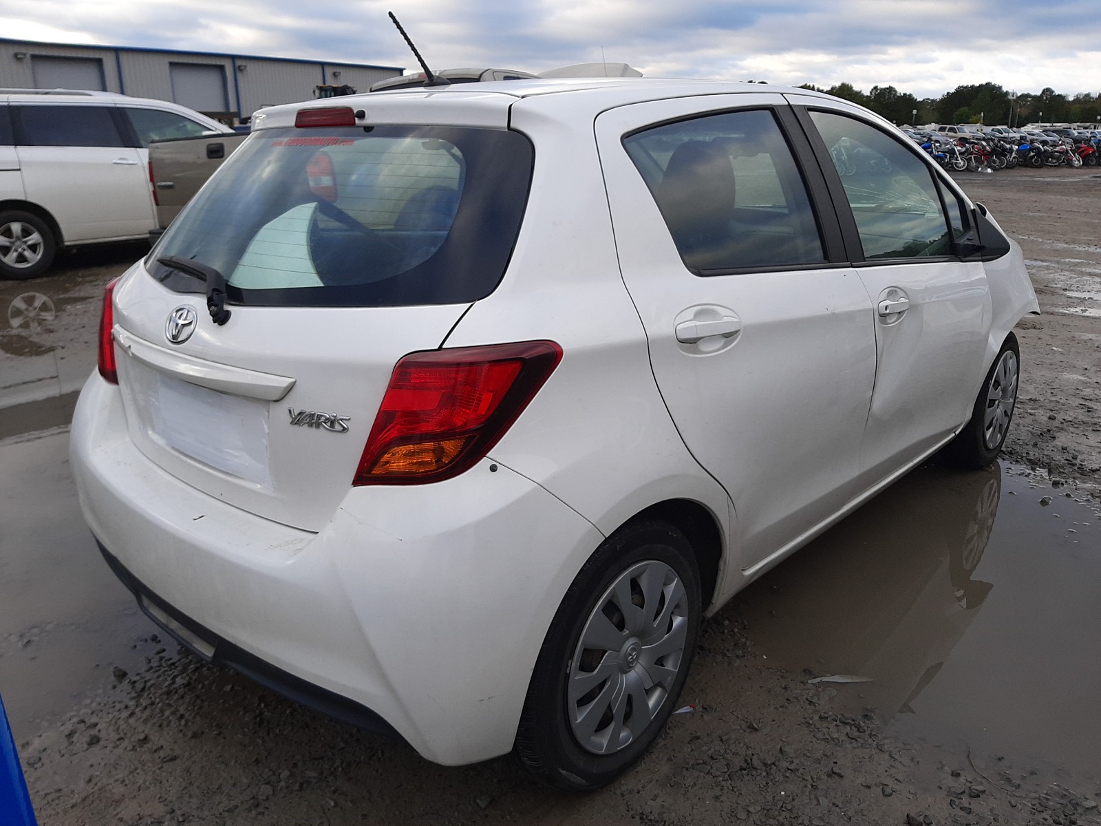 Photo 3 VIN: VNKKTUD38GA063855 - TOYOTA YARIS L 