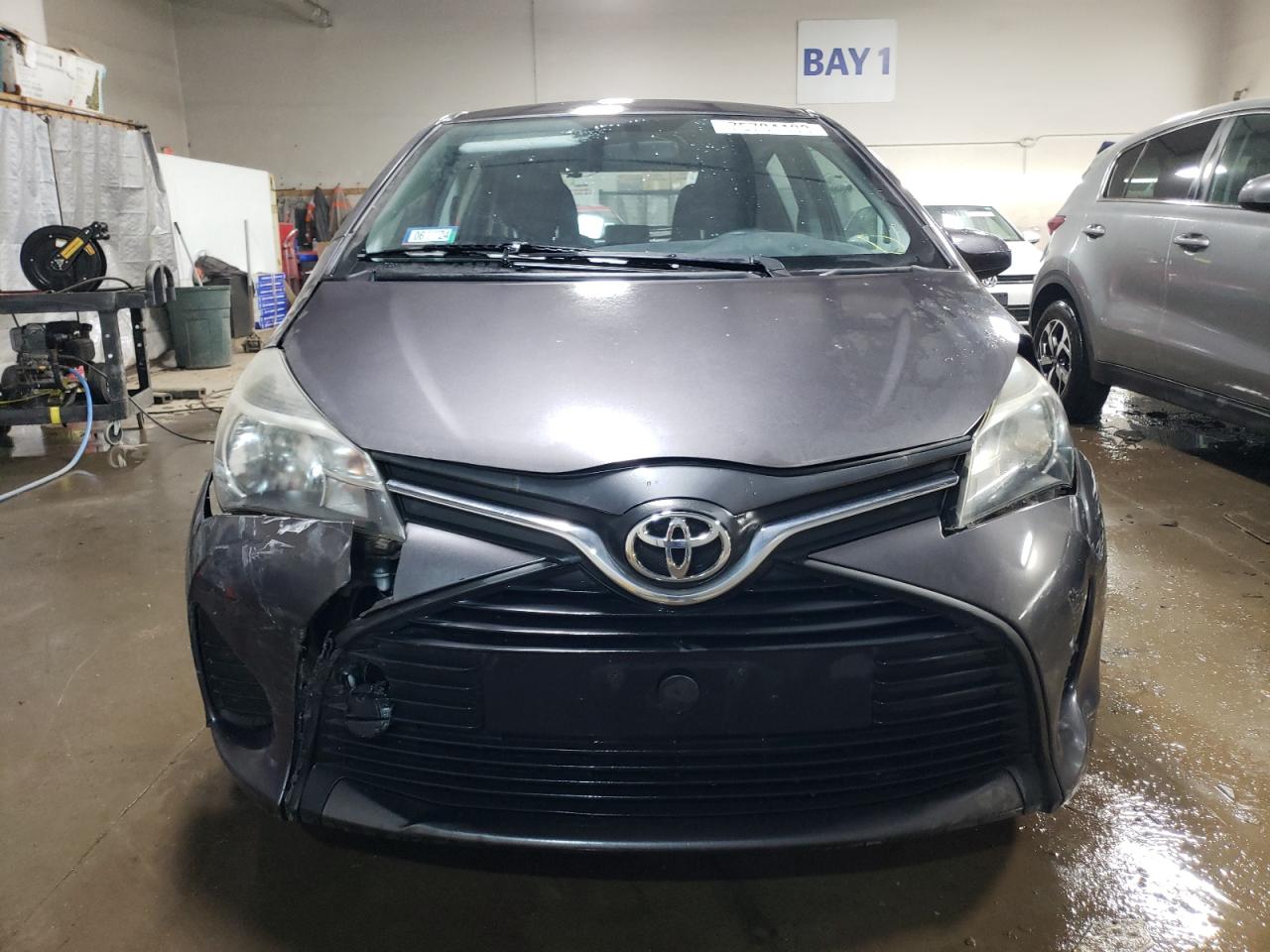 Photo 4 VIN: VNKKTUD39FA021418 - TOYOTA YARIS 