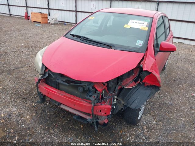 Photo 5 VIN: VNKKTUD39FA045122 - TOYOTA YARIS 