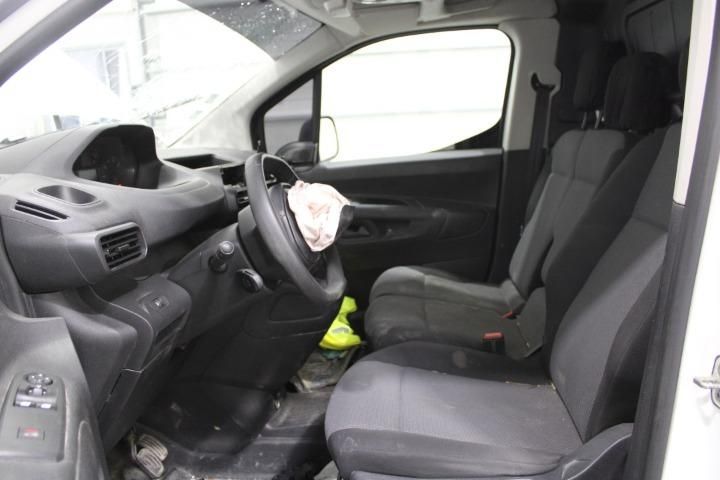 Photo 10 VIN: VR3EFYHYCKJ816761 - PEUGEOT PARTNER PANEL VAN 