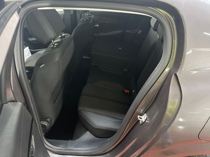 Photo 5 VIN: VR3UBYHTKN5834602 - PEUGEOT 208 '19 