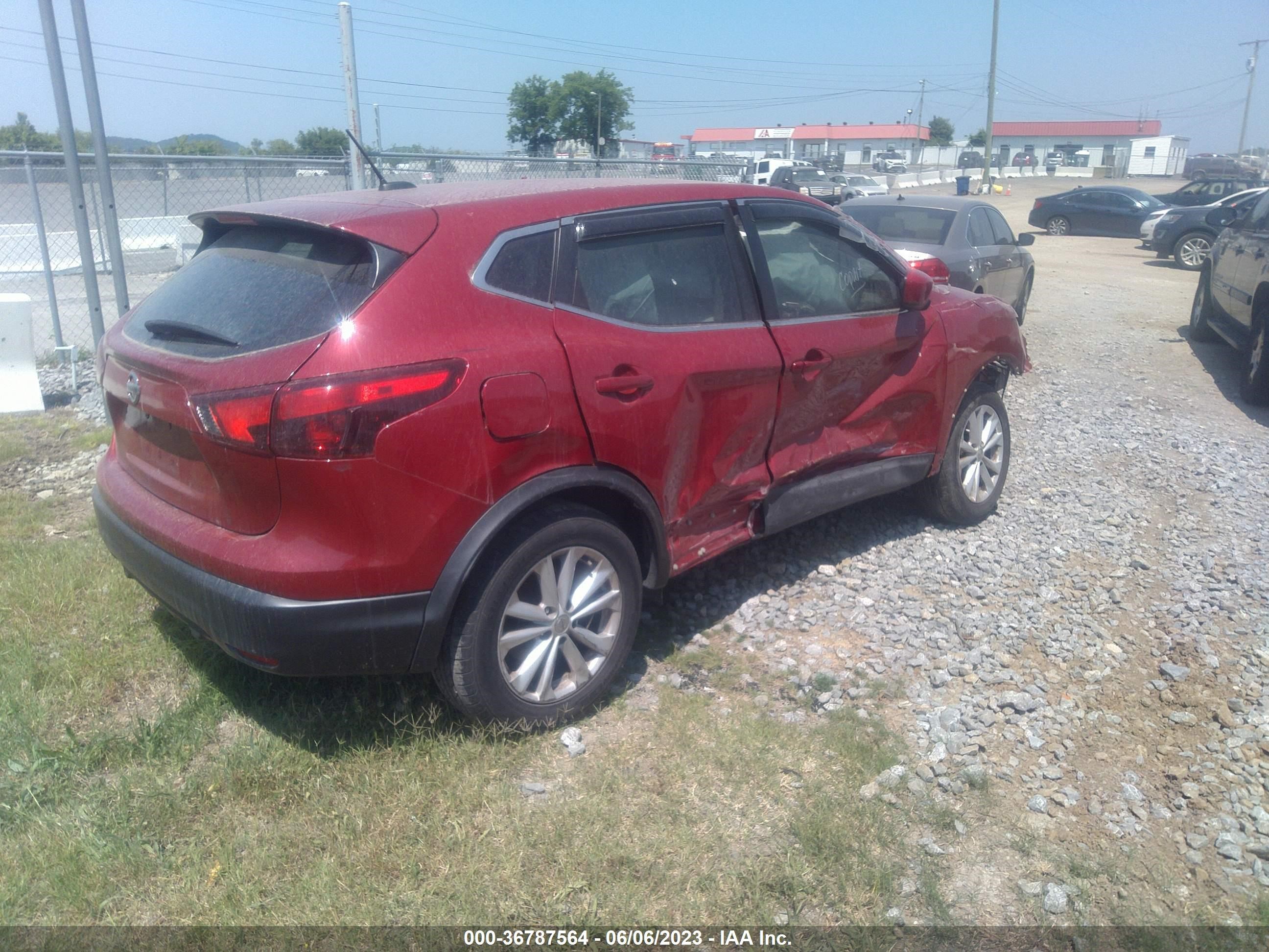 Photo 3 VIN: VR3UKZKXZNJ732910 - NISSAN ROGUE 