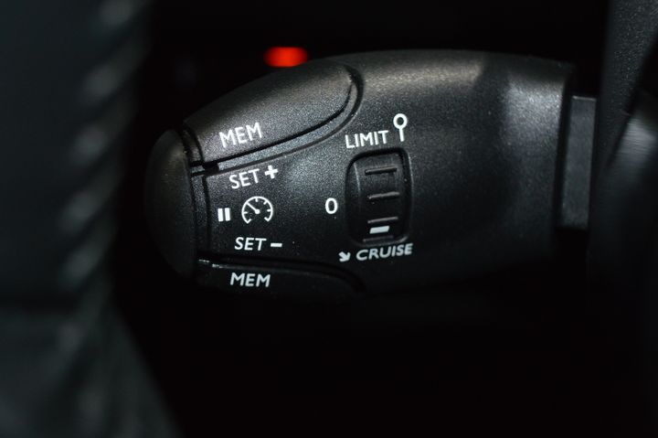 Photo 30 VIN: VR3UPHMHDM5904078 - PEUGEOT 208 