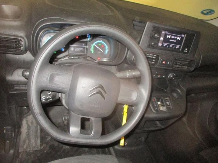 Photo 4 VIN: VR7EAZKXZNJ558748 - CITRON BERLINGO 