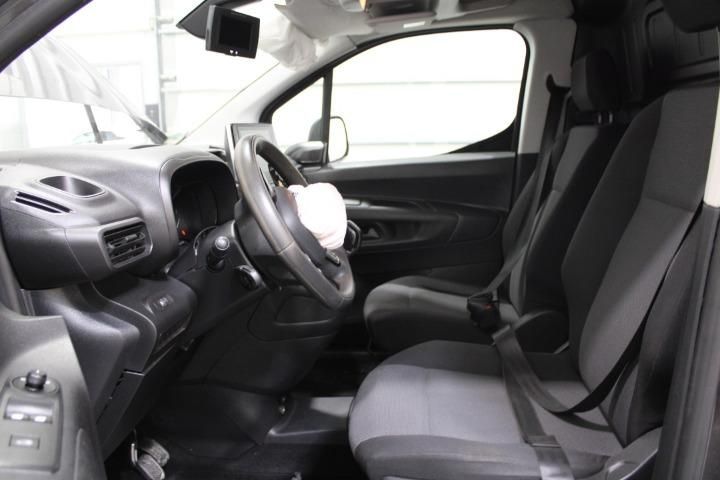 Photo 9 VIN: VR7EFBHYBJJ828977 - CITROEN BERLINGO L1 