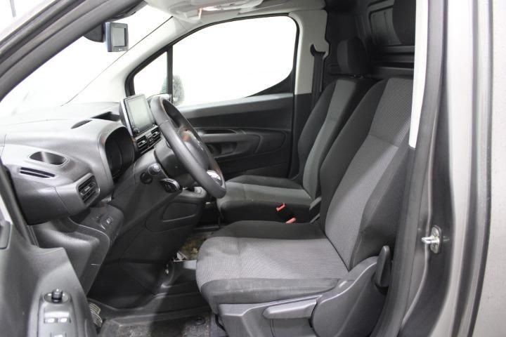 Photo 9 VIN: VR7EFBHYBJJ850532 - CITROEN BERLINGO L1 