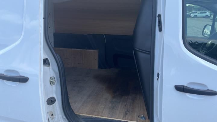 Photo 6 VIN: VR7EFYHWCLN528779 - CITROEN BERLINGO L1 