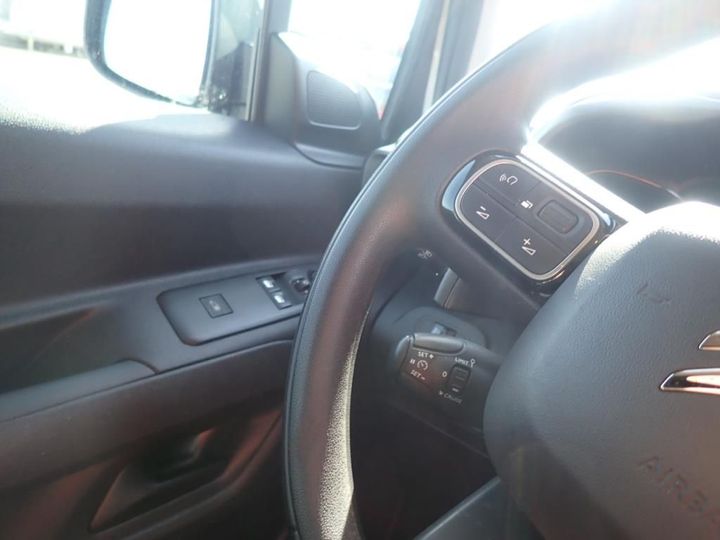 Photo 9 VIN: VR7EFYHZRKJ779890 - CITROEN BERLINGO 