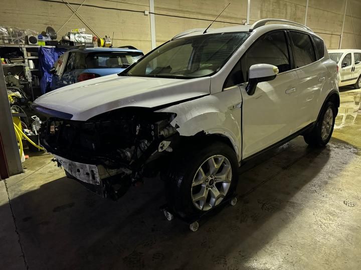 Photo 3 VIN: VSAZABS6892028720 - FORD KUGA 