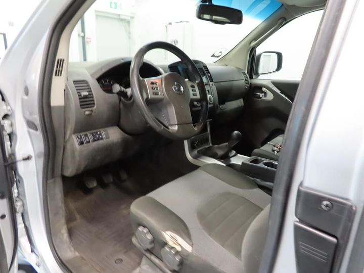 Photo 3 VIN: VSKBVND40U0581938 - NISSAN NAVARA 