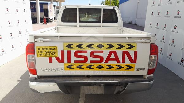 Photo 7 VIN: VSKDD3C21KA105422 - NISSAN NAVARA 