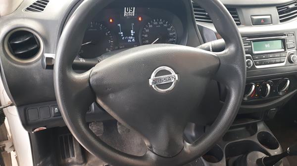 Photo 13 VIN: VSKDD3C22GA022587 - NISSAN NAVARA 