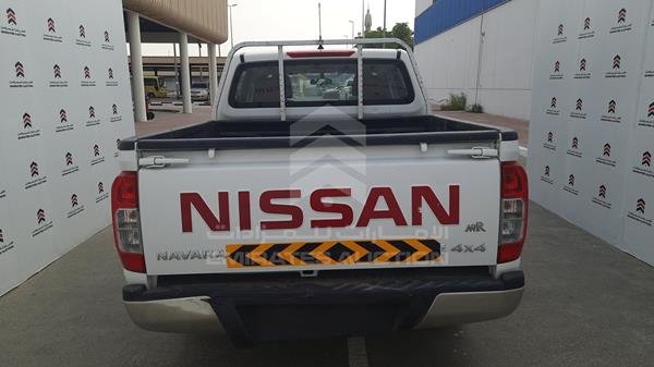 Photo 6 VIN: VSKDD3C49GA048329 - NISSAN PICKUP 