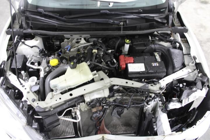 Photo 9 VIN: VSKDDAC13U0047515 - NISSAN PULSAR HATCHBACK 