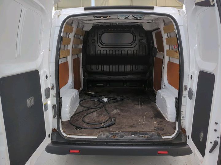 Photo 9 VIN: VSKHAAME0U0615174 - NISSAN E-NV200 