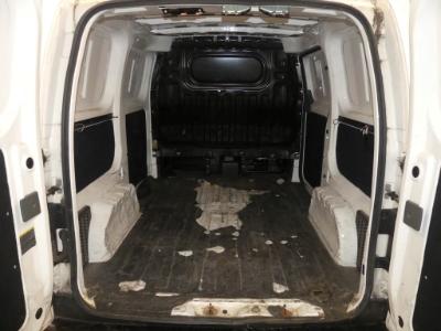 Photo 8 VIN: VSKHBAM20U0132861 - NISSAN NV200 FOURGON DIESEL 