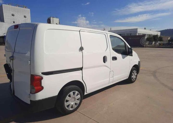 Photo 2 VIN: VSKHBAM20U0153778 - NISSAN NV200 