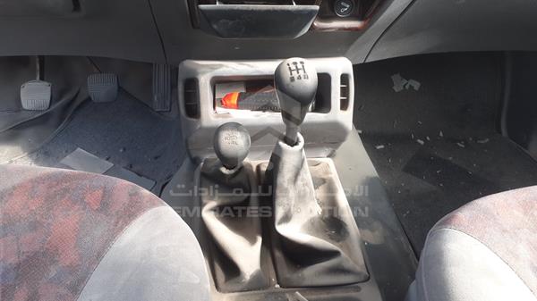 Photo 12 VIN: VSKTBUR20Z0357043 - NISSAN TERANO 