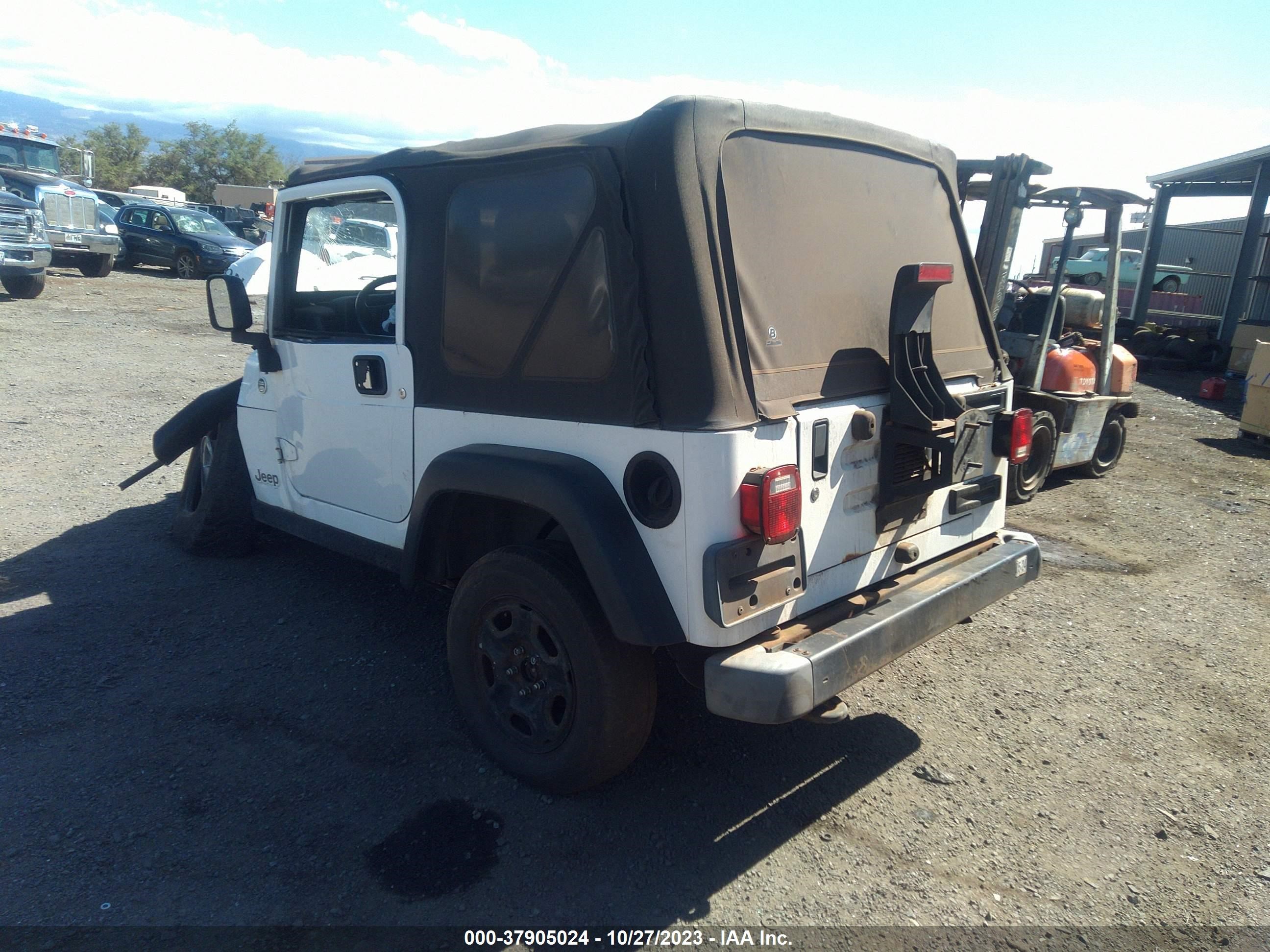 Photo 2 VIN: VSSZZZ5FZLR032642 - JEEP WRANGLER 