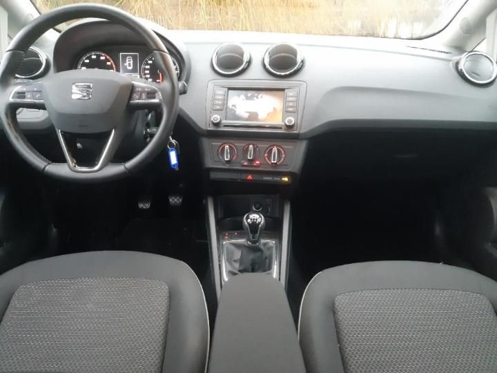 Photo 6 VIN: VSSZZZ6JZHR075059 - SEAT IBIZA 