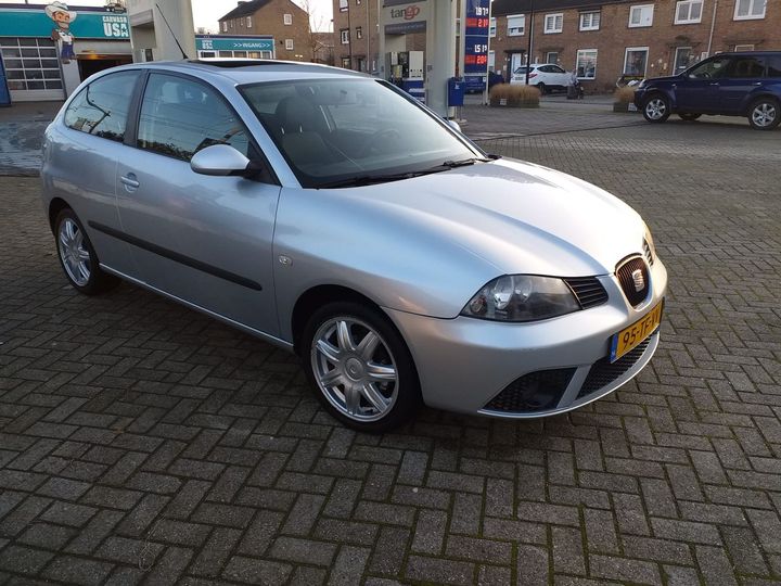 Photo 4 VIN: VSSZZZ6LZ7R015138 - SEAT IBIZA 