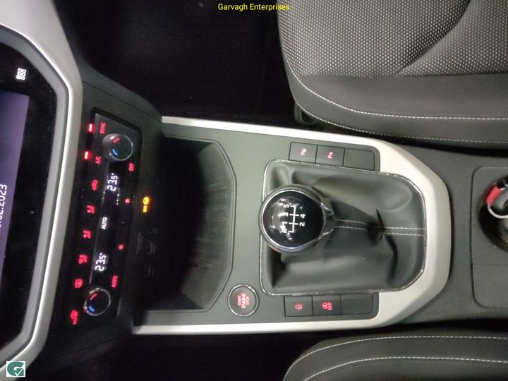 Photo 3 VIN: VSSZZZKJZJR123738 - SEAT ARONA 