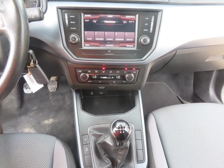 Photo 8 VIN: VSSZZZKJZKR113070 - SEAT ARONA 