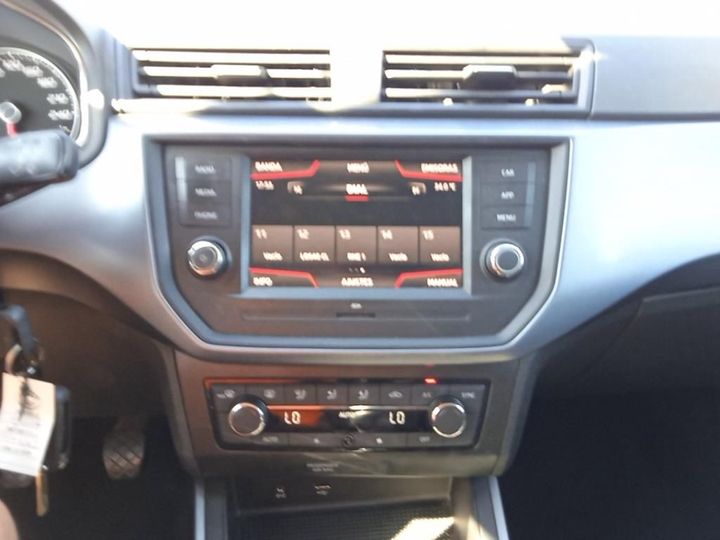 Photo 23 VIN: VSSZZZKJZKR113924 - SEAT ARONA 