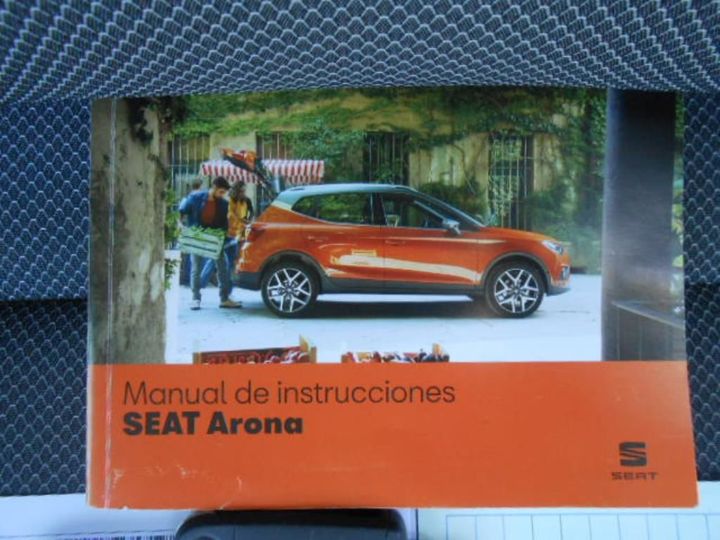 Photo 9 VIN: VSSZZZKJZKR113924 - SEAT ARONA 