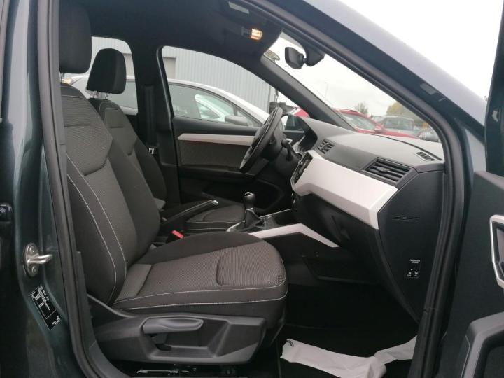 Photo 3 VIN: VSSZZZKJZKR154744 - SEAT ARONA 