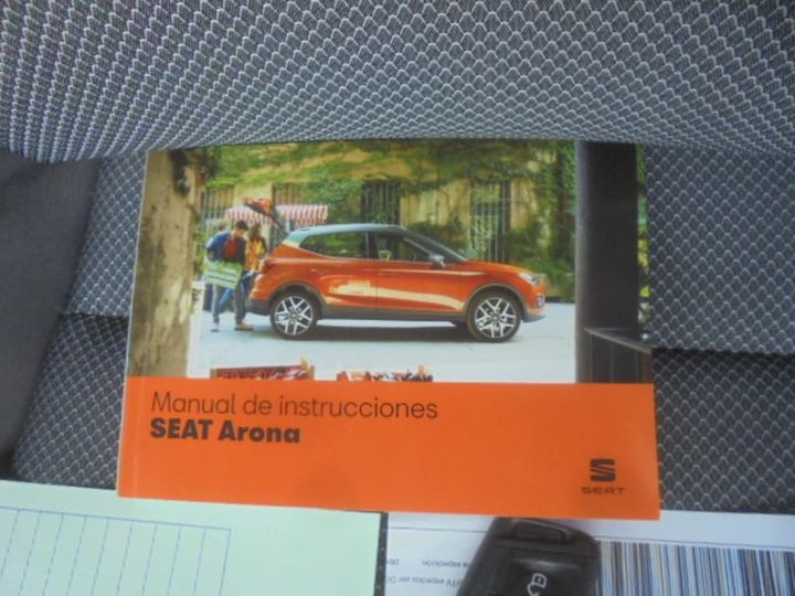 Photo 9 VIN: VSSZZZKJZKR167697 - SEAT ARONA 