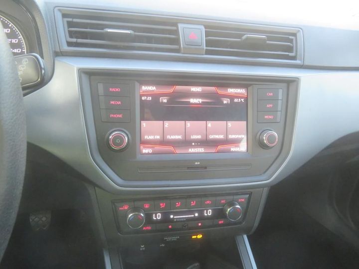 Photo 15 VIN: VSSZZZKJZLR124729 - SEAT ARONA 