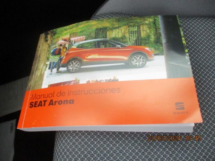 Photo 6 VIN: VSSZZZKJZLR129201 - SEAT ARONA 