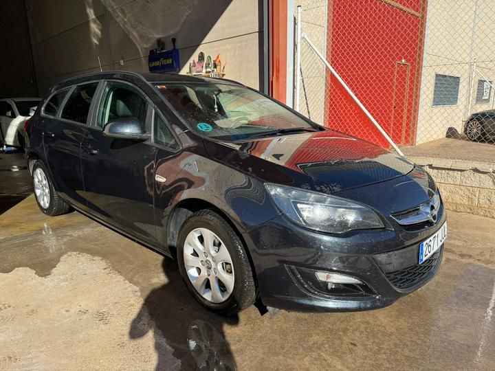 Photo 2 VIN: VSZAHDKS629392202 - OPEL ASTRA SPORT TOURER 