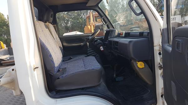 Photo 21 VIN: VWASBFTL0Y1126164 - NISSAN CABSTAR 