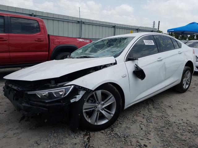 Photo 1 VIN: W04GL6SX0J1129087 - BUICK REGAL PREF 