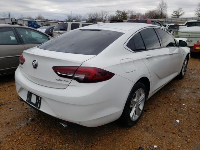 Photo 3 VIN: W04GL6SX1J1090283 - BUICK REGAL PREF 