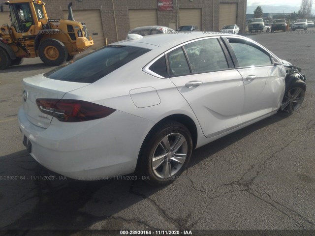 Photo 3 VIN: W04GL6SX1J1148103 - BUICK REGAL SPORTBACK 