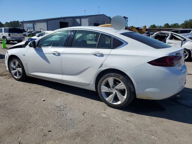 Photo 1 VIN: W04GL6SX2J1078613 - BUICK REGAL 