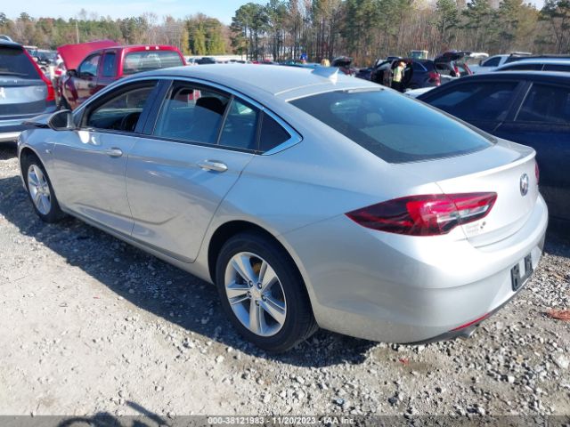 Photo 2 VIN: W04GL6SX2L1015580 - BUICK REGAL SPORTBACK 