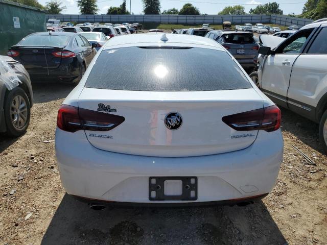 Photo 5 VIN: W04GL6SX6J1108910 - BUICK REGAL 