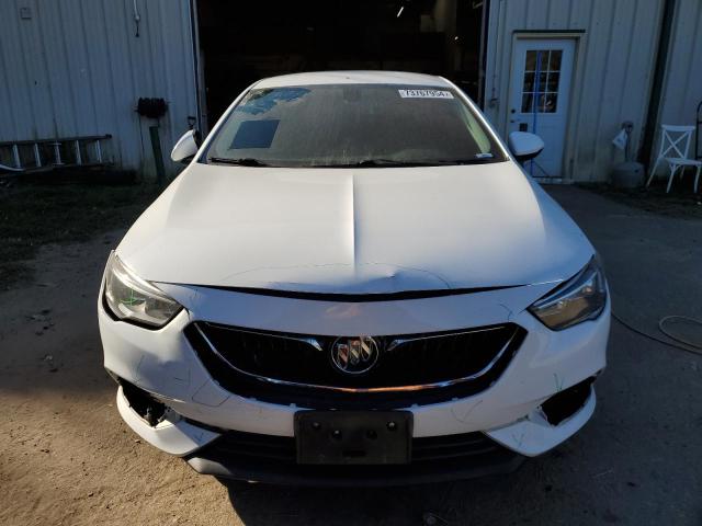 Photo 4 VIN: W04GL6SX6J1111256 - BUICK REGAL PREF 