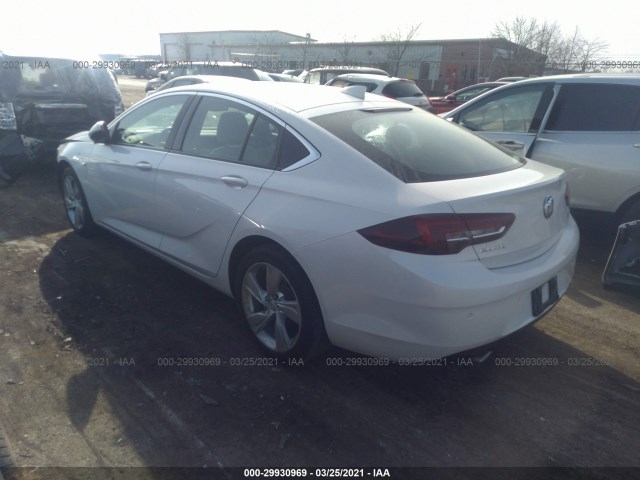 Photo 2 VIN: W04GL6SX7J1060138 - BUICK REGAL SPORTBACK 