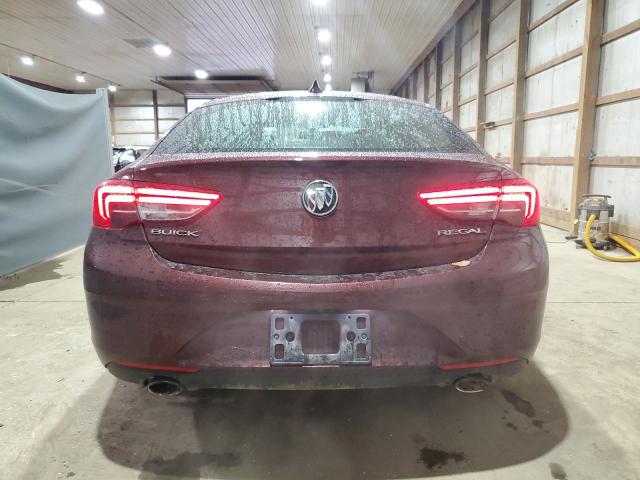 Photo 5 VIN: W04GL6SX7J1142743 - BUICK REGAL PREF 