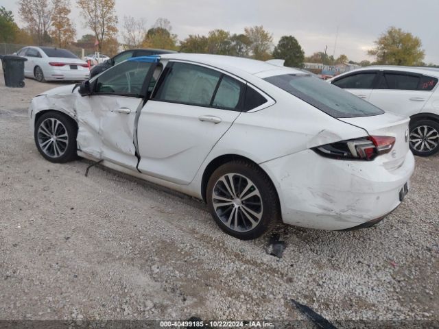 Photo 2 VIN: W04GL6SX7K1010941 - BUICK REGAL 