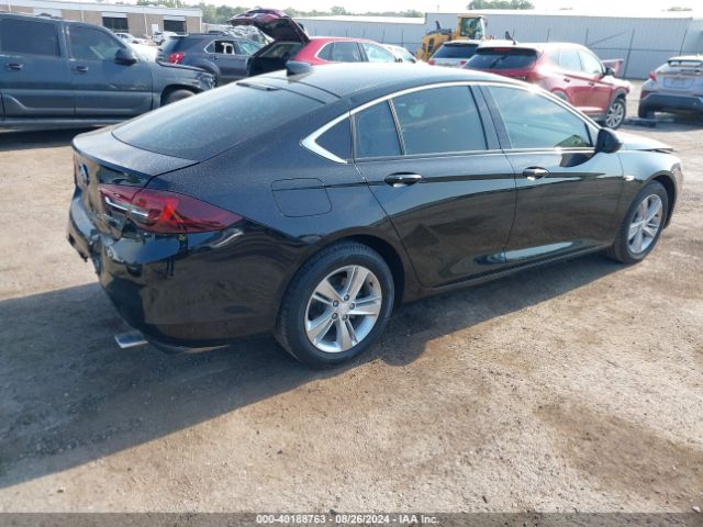 Photo 3 VIN: W04GL6SX8K1038604 - BUICK REGAL 